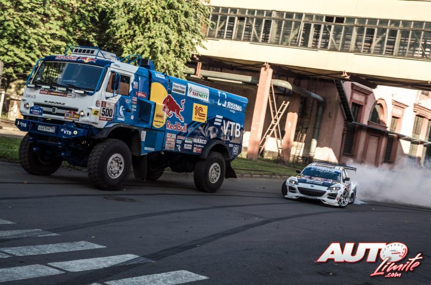 КАМАЗ В дрифте