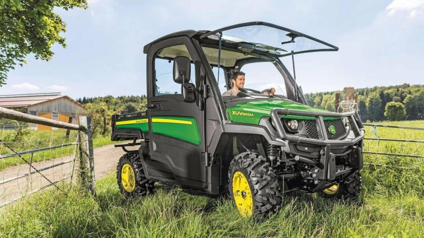 John Deere xuv865m