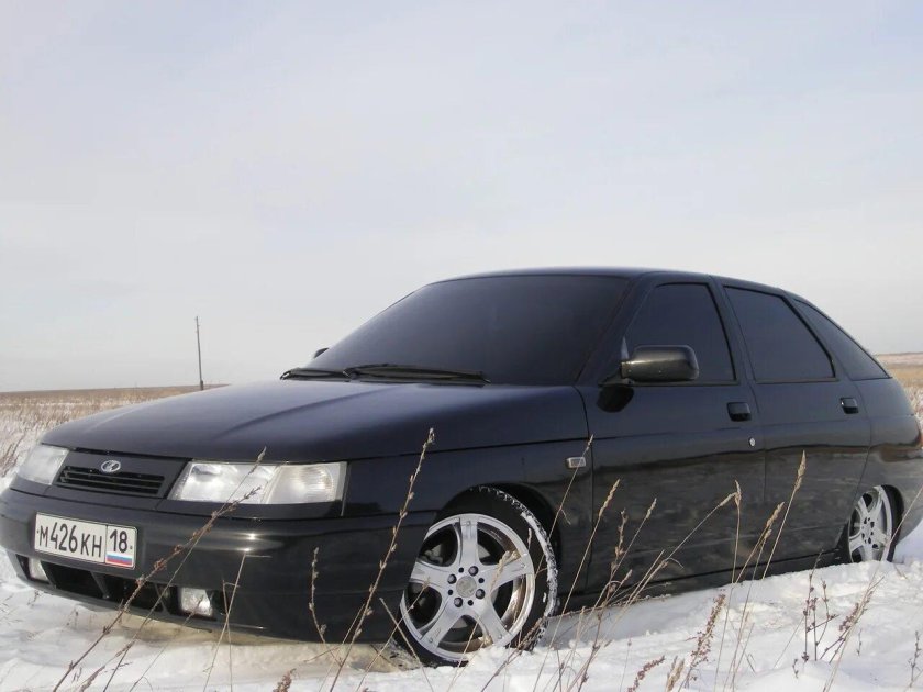 Лада 2112 черная тонированная