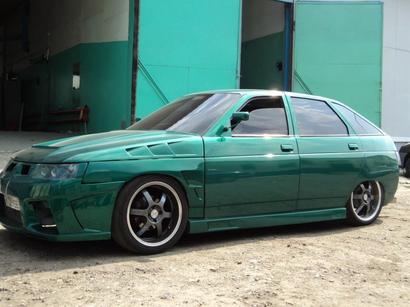 ВАЗ 2112 Green