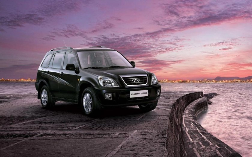 Машина Chery Tiggo