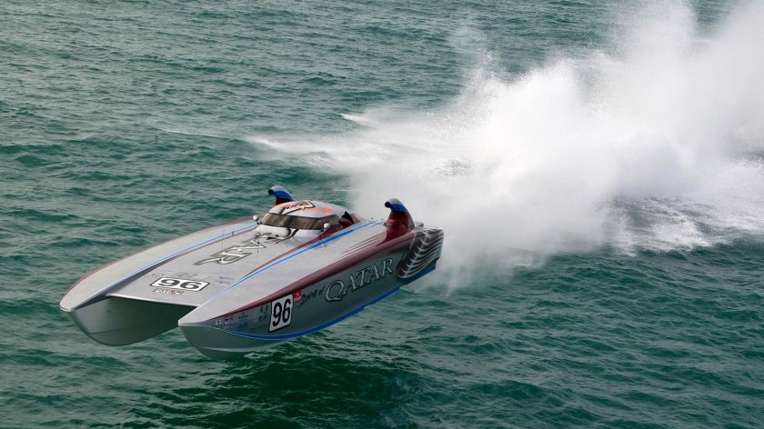 Катамаран Spirit of Qatar