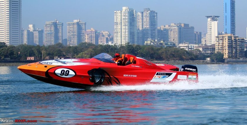 Лодка Powerboat