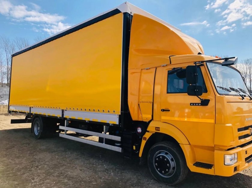 КАМАЗ 4308 бортовой тентованный