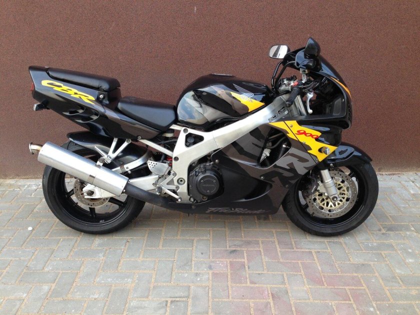 CBR 919 RR Fireblade