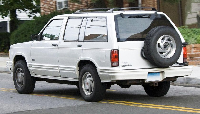 Олдсмобиль бравада 1991