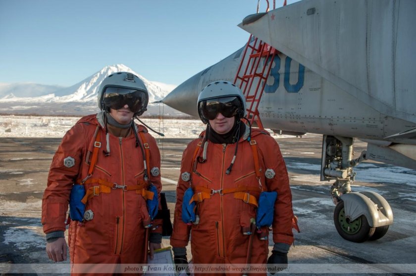 Снаряжение летчика ВВС РФ