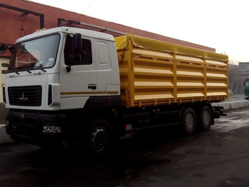 МАЗ 6501в9 самосвал зерновоз
