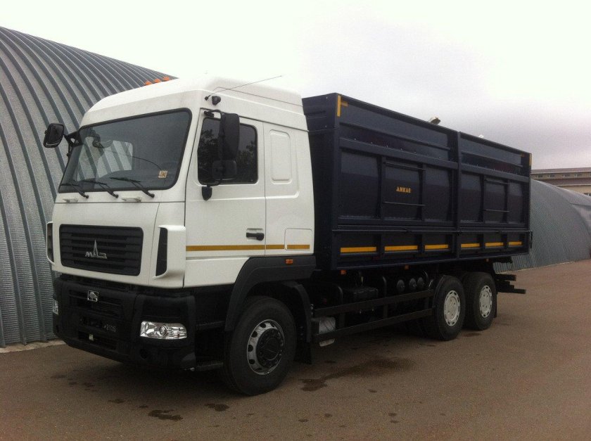 МАЗ 6312 самосвал