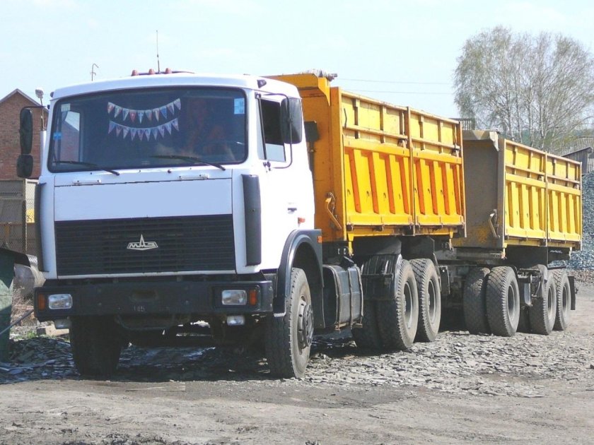 МАЗ 551608-236