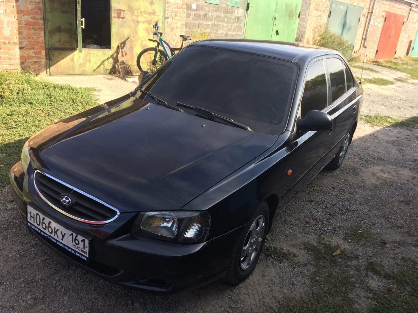 Хендай акцент Блэк эдишн