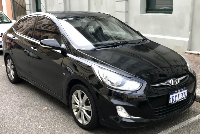 Чёрный Хундай 267