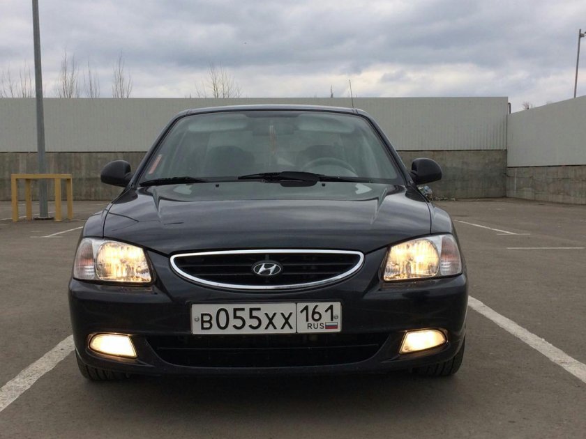Hyundai Accent 2008 черный
