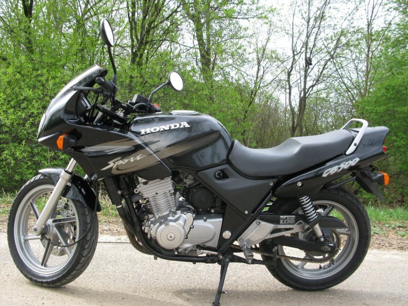 Honda cb500 2000