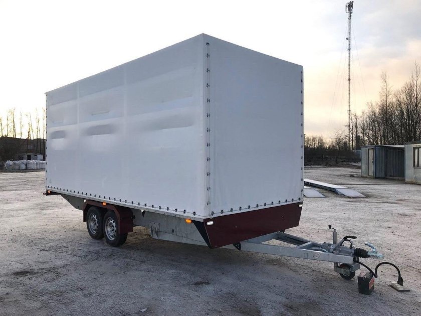 Прицеп тентованный для для фургона
