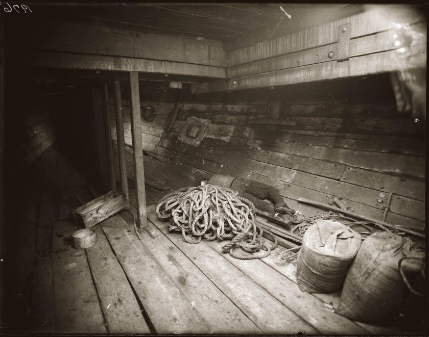 Корабельный трюм