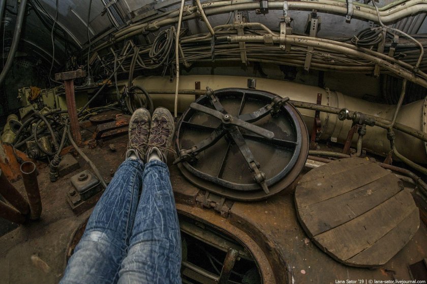 Ржавая субмарина б-380