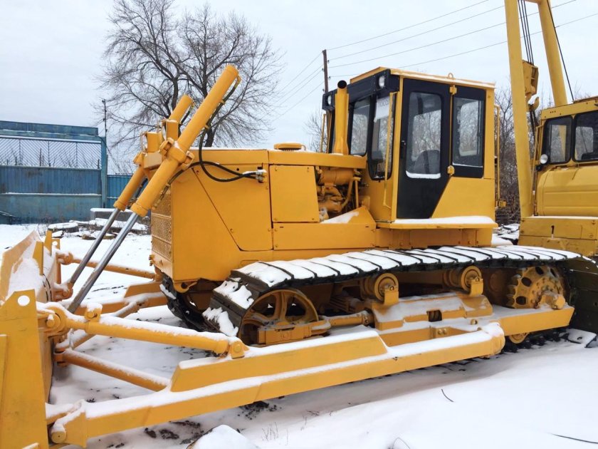 Бульдозер болотоход б10мб
