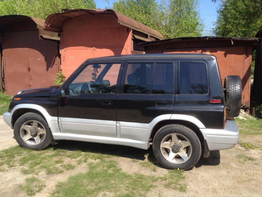 Сузуки Гранд Витара 1997 года