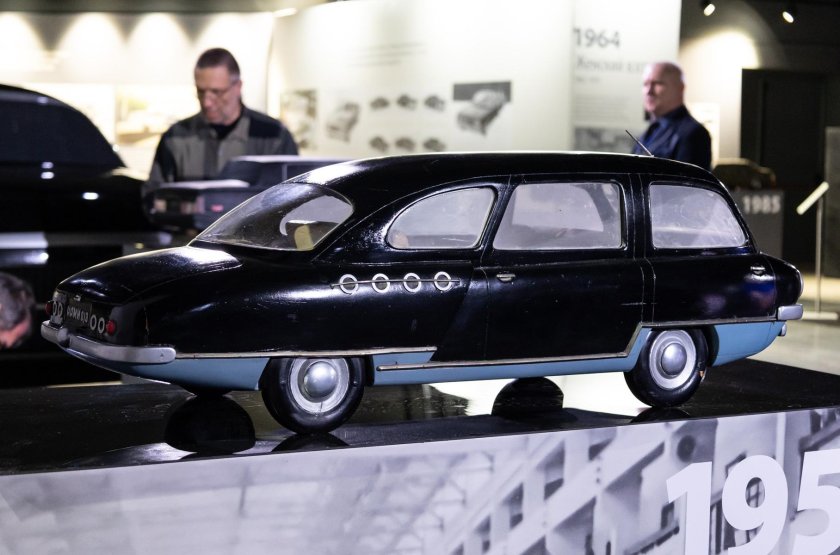 Заднемоторные автомобили