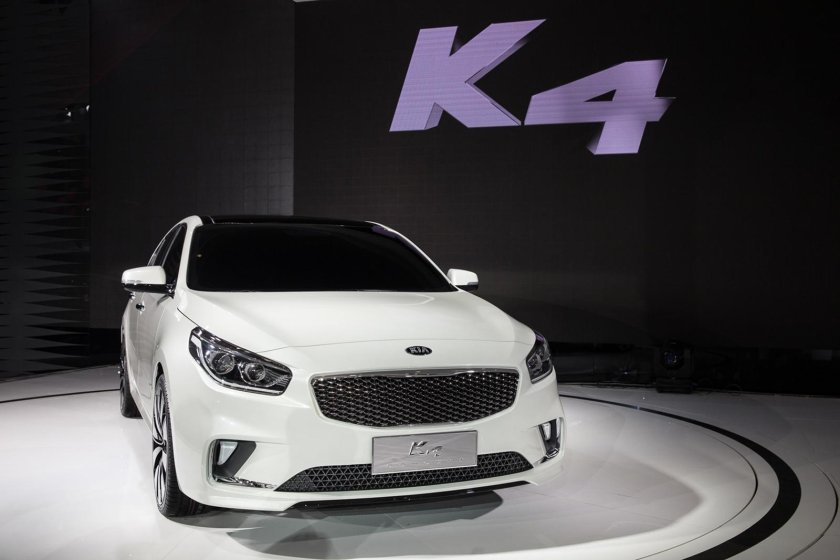 Kia k4