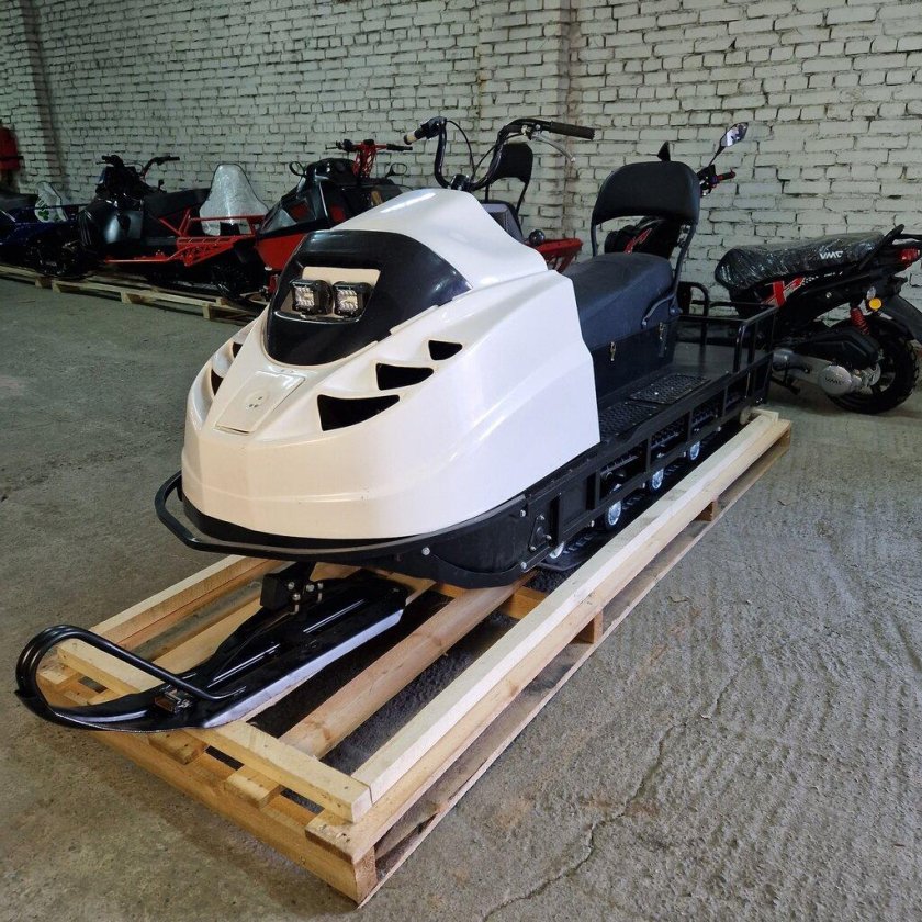 Миниснегоход Бурлак-4м резвый