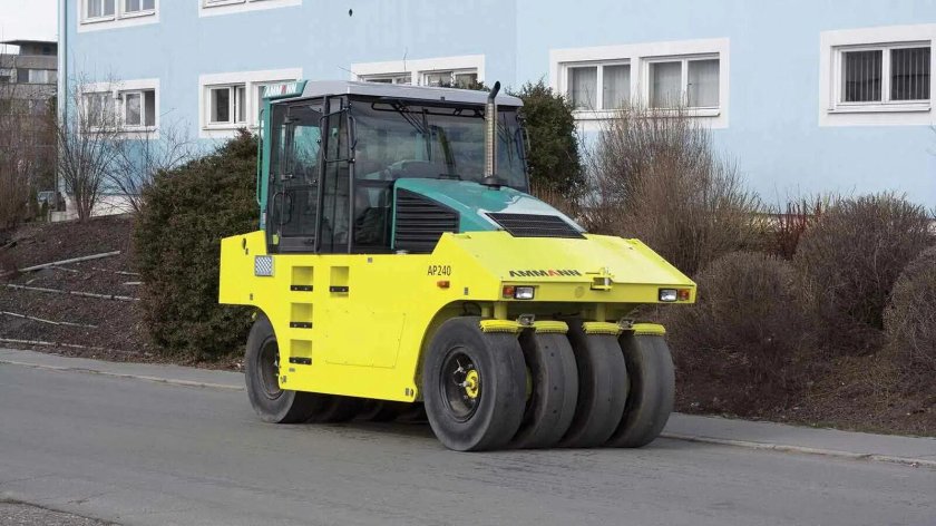 Каток Ammann AP 240