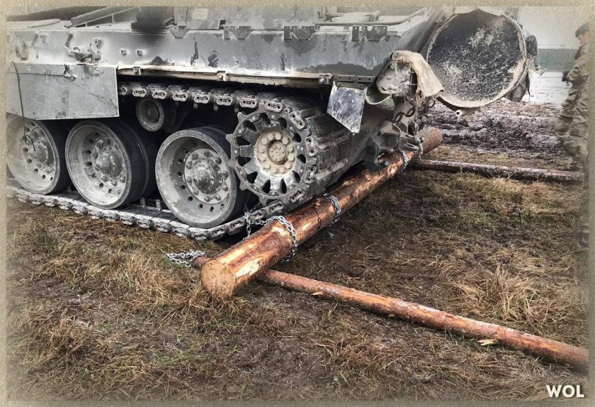 Танк бревно самовытаскивания