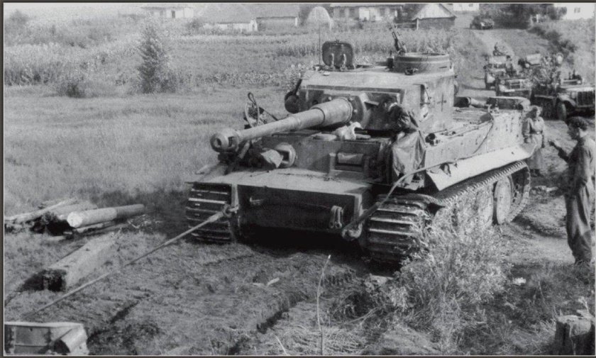 Танк тигр 332 SPZABT 503