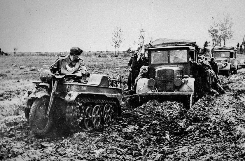 Октябрь 1941 грязь распутица