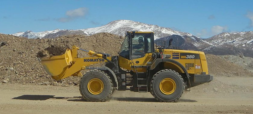 Коматсу 380 погрузчик