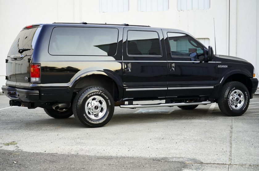 Ford Excursion
