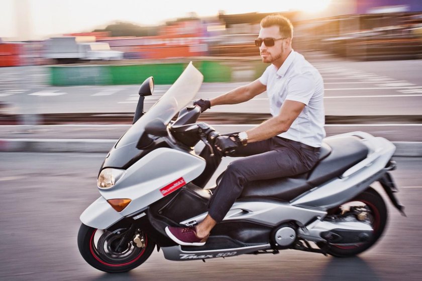 Скутер мужской