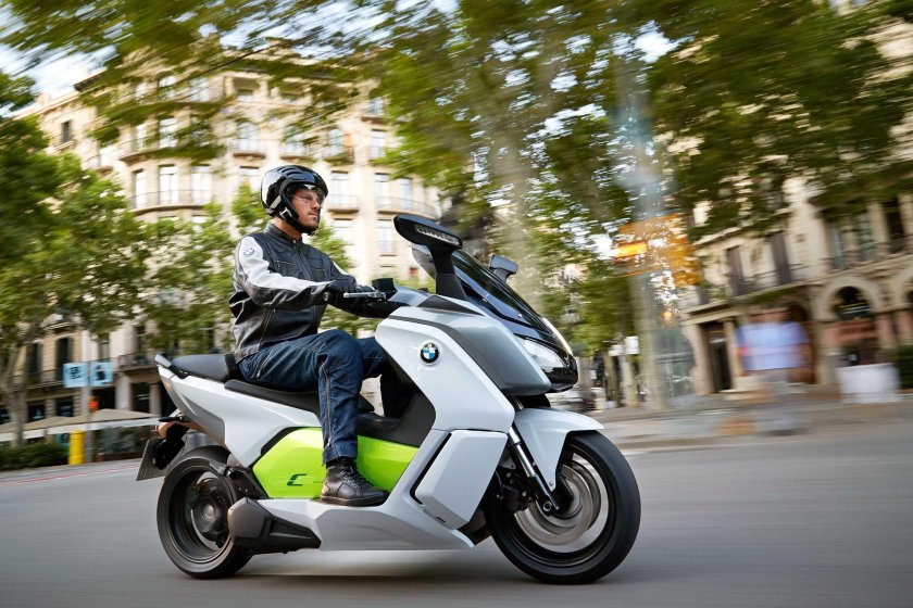 Скутер BMW c1