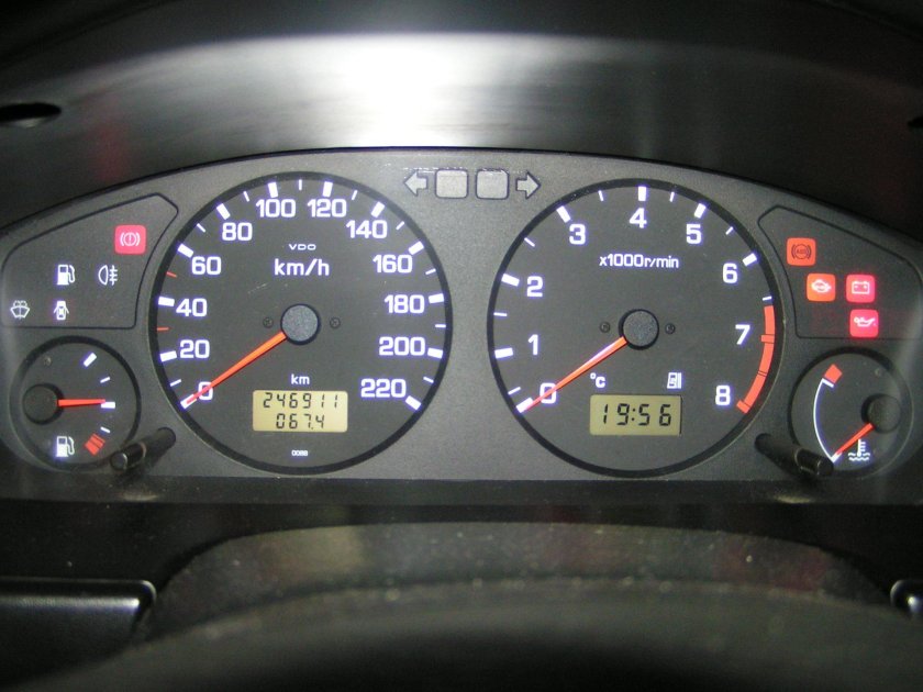 Панель приборов Nissan primera p11 99 год