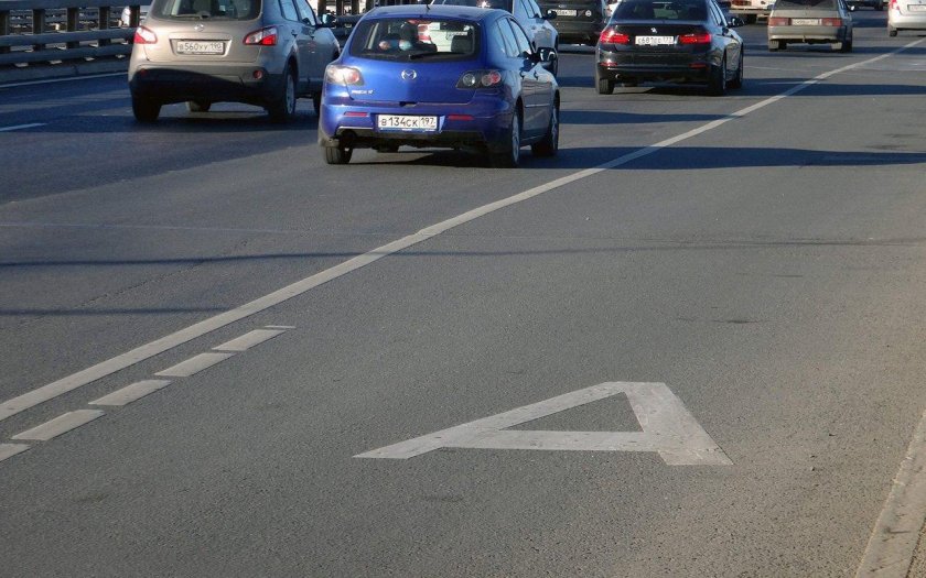 Выделенная полоса транспорта