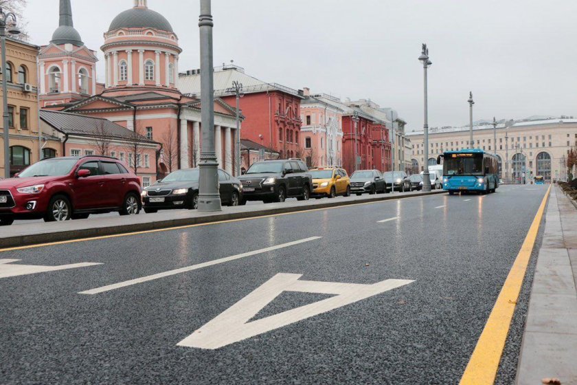 Полоса для общественного транспорта