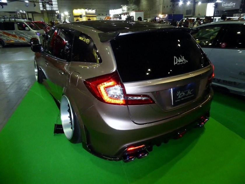 Хонда Jade гибрид