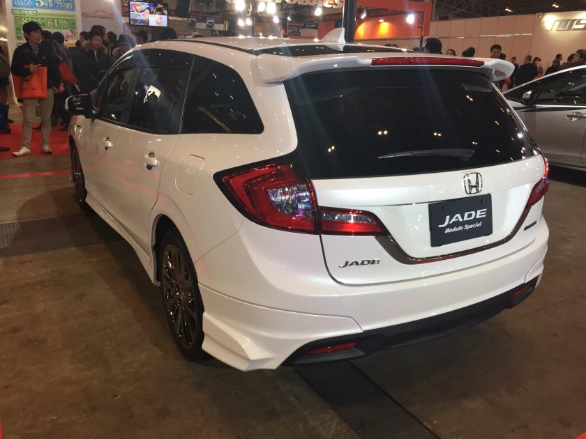Honda Jade 2015