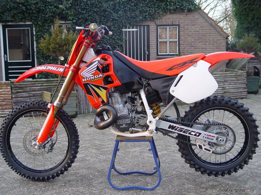 Кроссовый мотоцикл Honda CR 500