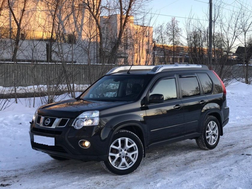 Ниссан икстрейл т31 черный