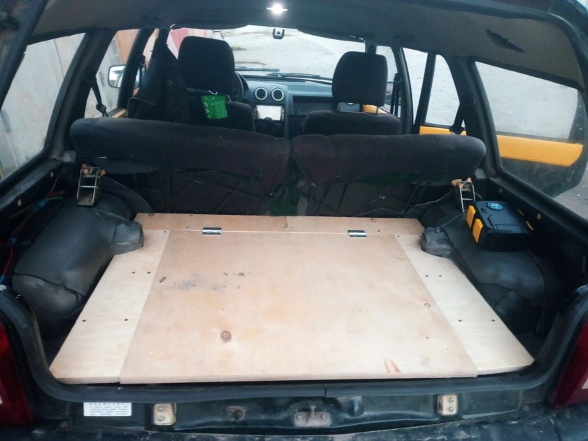 ИЖ 21261 багажник