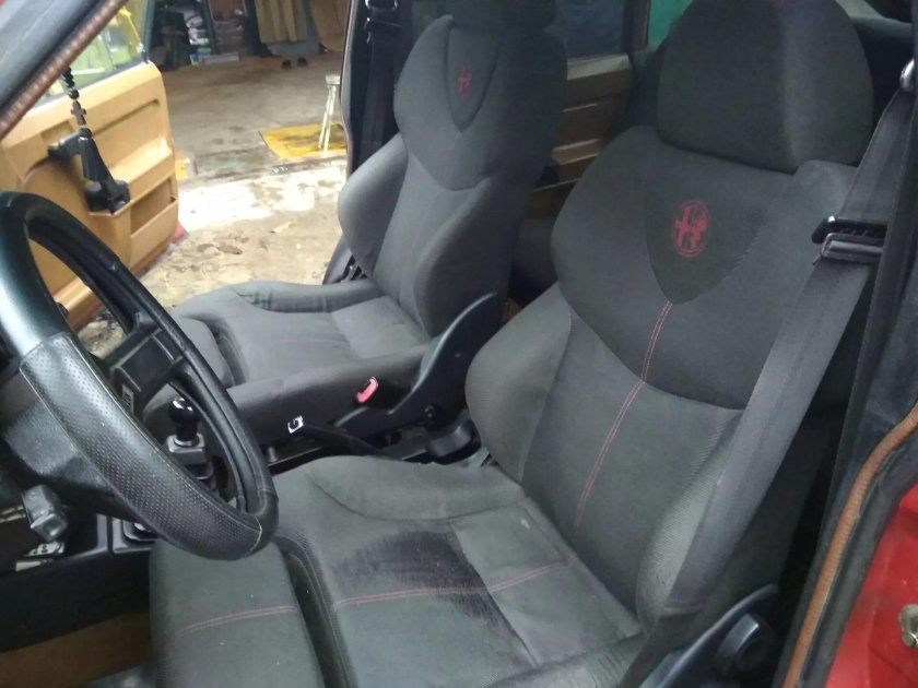 Сиденья от Альфа Ромео в ВАЗ классика