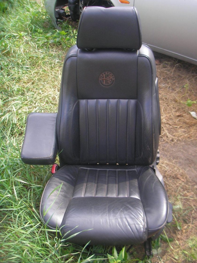 Alfa Romeo 147 сиденья