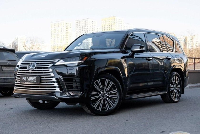Lexus LX 600 2008