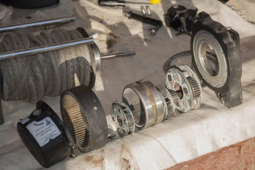 Лебедка КСД 1000 редуктор