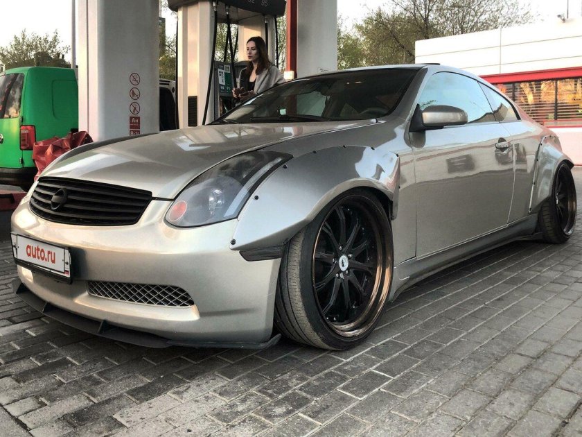 Infiniti g35 Coupe