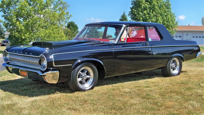 Dodge 330 1964