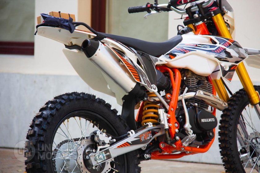 Регул мото Атлет 250