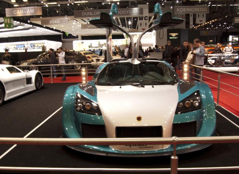 Gumpert Apollo s 2009